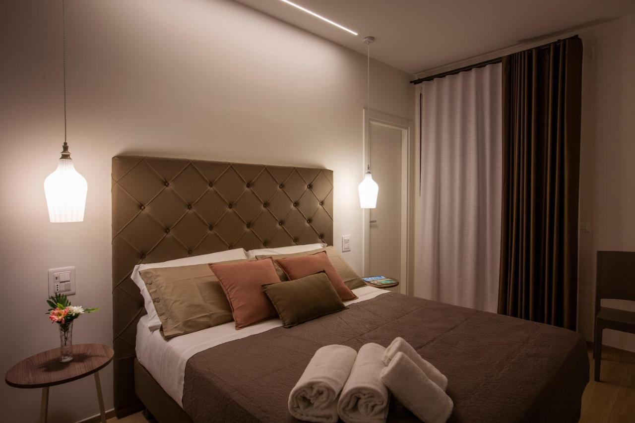 B&B Rais Luxury Rooms 维耶斯泰 外观 照片