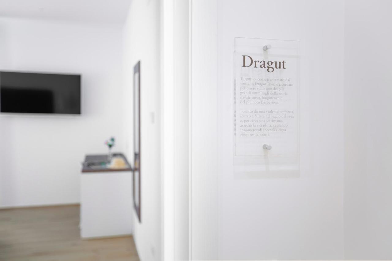 B&B Rais Luxury Rooms 维耶斯泰 外观 照片