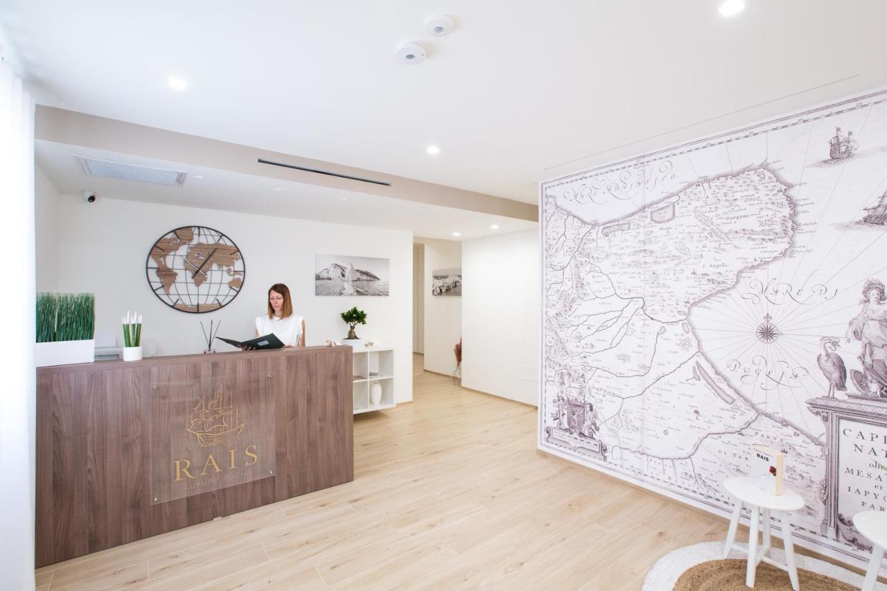 B&B Rais Luxury Rooms 维耶斯泰 外观 照片
