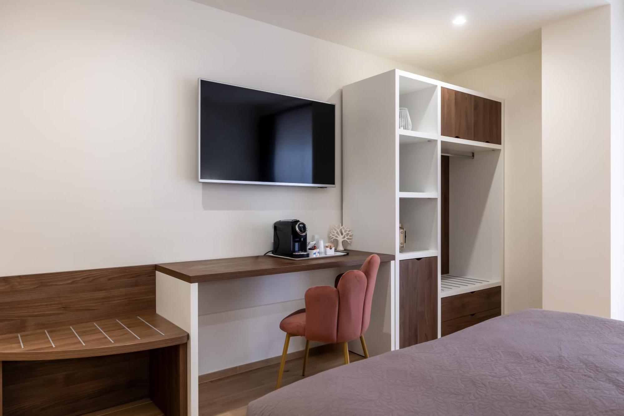 B&B Rais Luxury Rooms 维耶斯泰 外观 照片